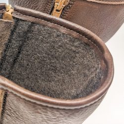 Gefütterter Stiefel