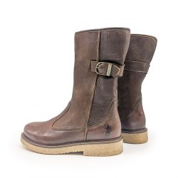 Gefütterter Stiefel
