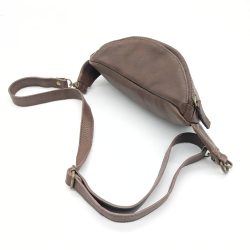 Werner 1911 Hip Bag Kronborg in cognac mit verstellbarem Gurt