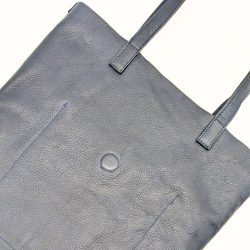 Werner 1911 Tote Bag Tanstein aus Bioleder in Dunkelblau mit Innenfach mit Magnetverschluss