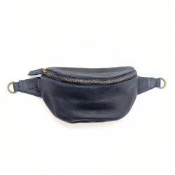 Werner 1911 Hip Bag Kronborg aus Bioleder in dunkelblau mit abnehmbarem Gurt