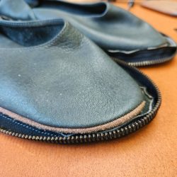 Werner1911 Hausschuh Bio-Ballerina Koala in grau nickelfreier Reißverschluss am Etui