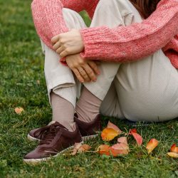 Werner 1911 Bio-Sneaker Eichelhäher kombiniert mit weiter Hose