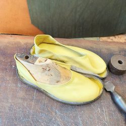 Werner1911 Hausschuh Bio-Ballerina in gelb im komplett aus Naturleder