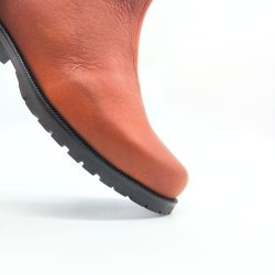 Werner1911 Bio-Stiefel mit hohem Schaft Komori in kastanienbraun mit runder Spitze