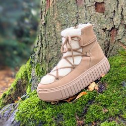 Werner 1911 Bio Boot Capybara beige im Wald