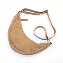 Werner 1911 Croissant Bag Fleckenstein beige mit Reißverschluss
