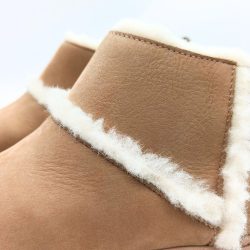 Werner 1911 Bio-Low Boot Wildschaf in beige mit weißer Schurwolle
