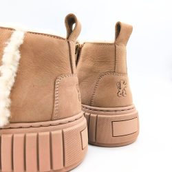 Werner 1911 Bio-Low Boot Wildschaf in beige mit Löwe