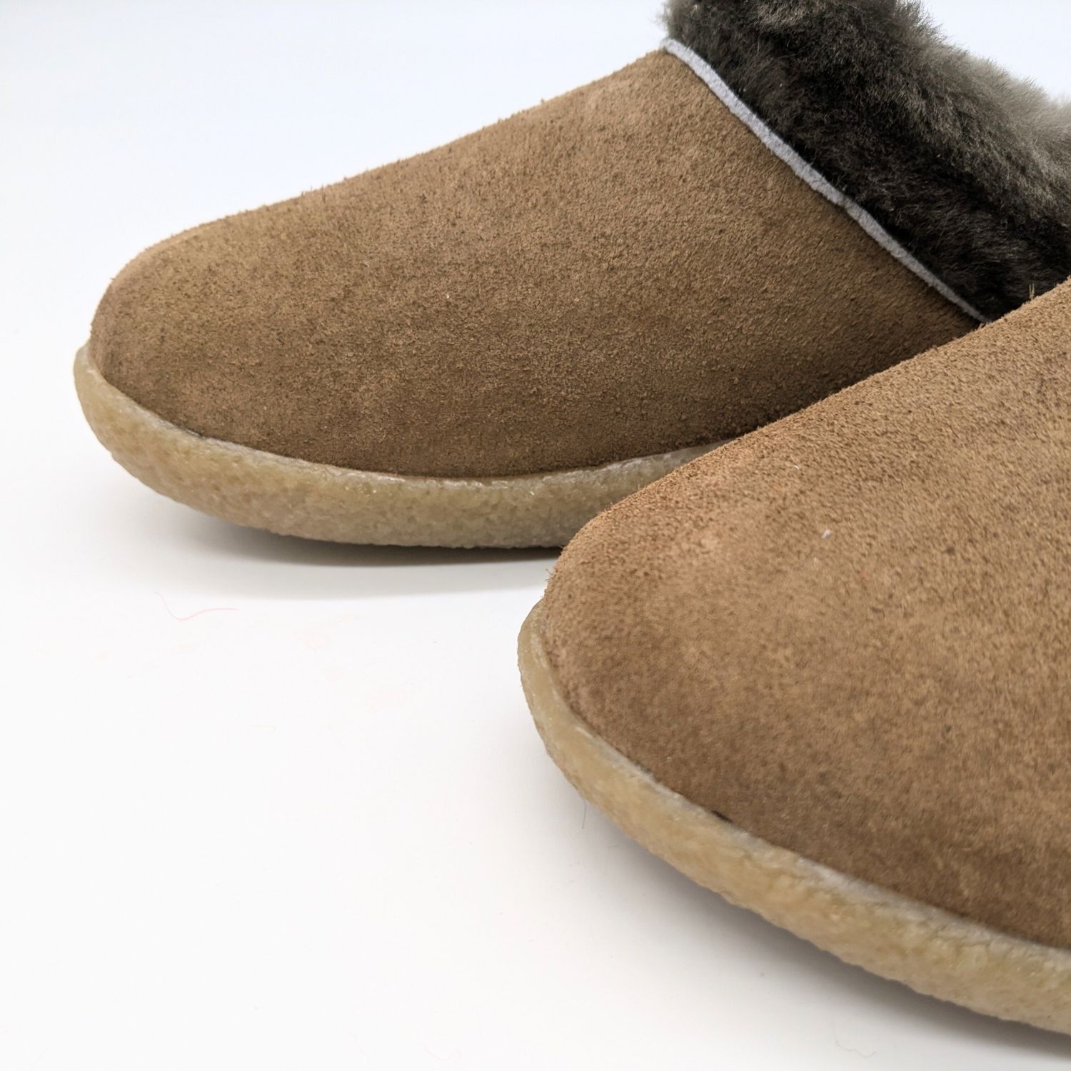 Werner 1911 Bio-Hausschuh Faultier in Borke vorne geschlossen