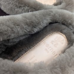 Werner 1911 Bio-Hausschuh Faultier in Bordeaux mit Lammfellfutter