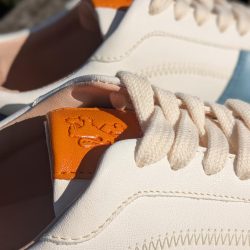 Werner 1911 Bio-Sneaker Weidenammer in bunt (weiß, hellblau, orange) mit Schnürung