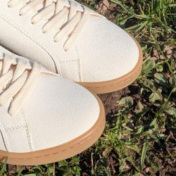 Werner 1911 Bio-Sneaker Eistaucher in Naturweiß Nubuk mit runder Spitze