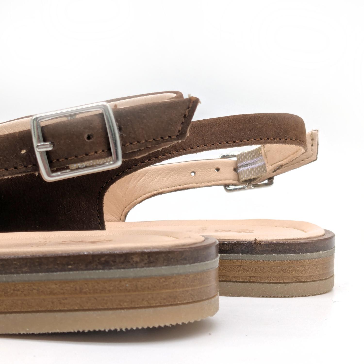 Werner 1911 Bio-Sandale Surfinia in Mittelbraun mit verstellbarem Riemen und dezentem Elasticband