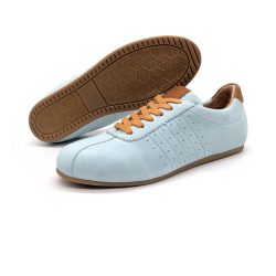 Werner 1911 Low-Sneaker Gimpel aus Bioleder in eisblau mit flacher Sohle