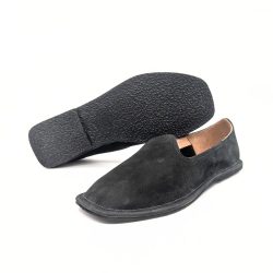 Werner 1911 Bio-Ballerina Hirschkäfer in schwarz mit flacher Sohle