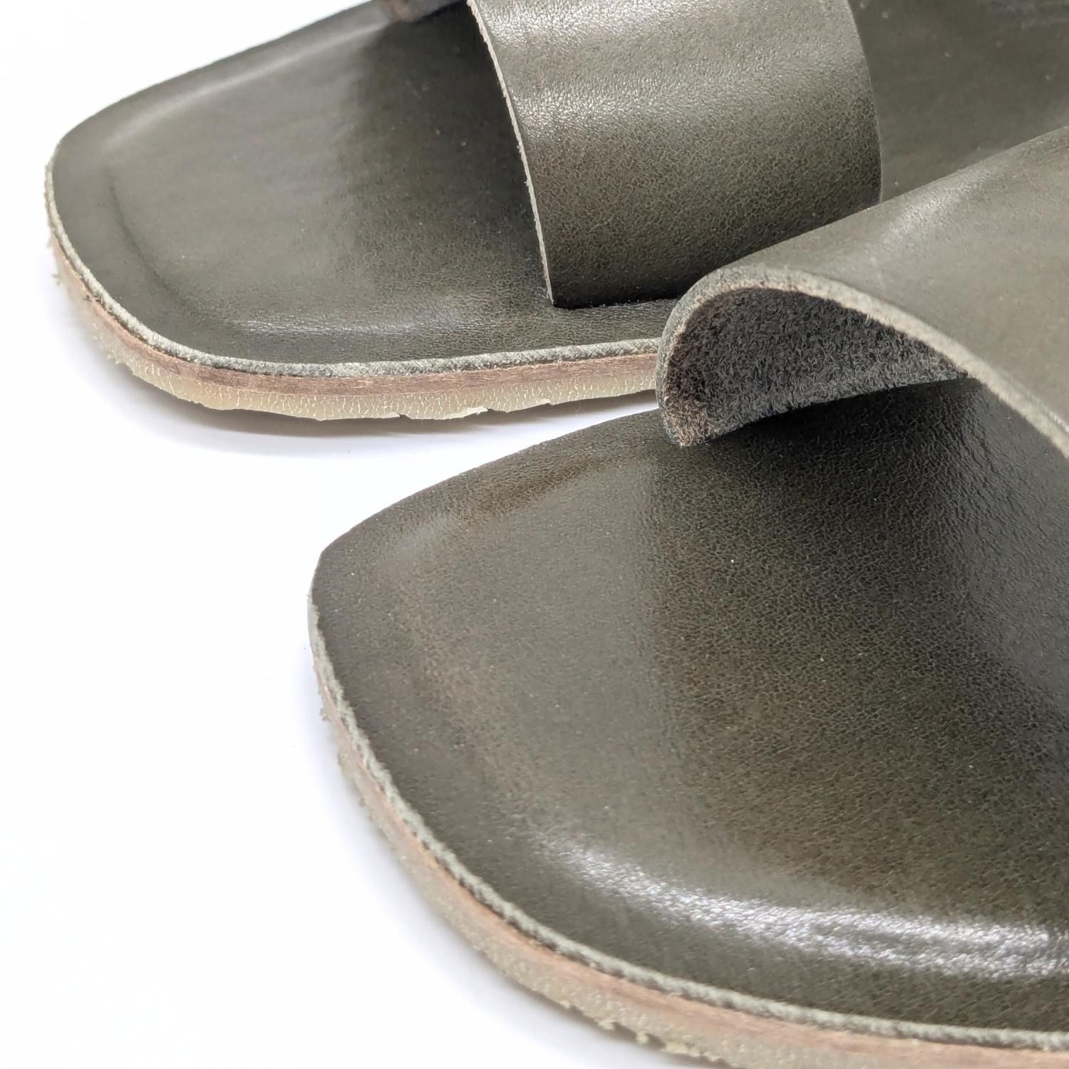 Werner 1911 Bio-Ledersandale Hortensie in Grün mit Karree Spitze