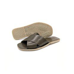 Werner 1911 Bio-Pantolette Huflattich in Khaki-Grün mit flacher Sohle