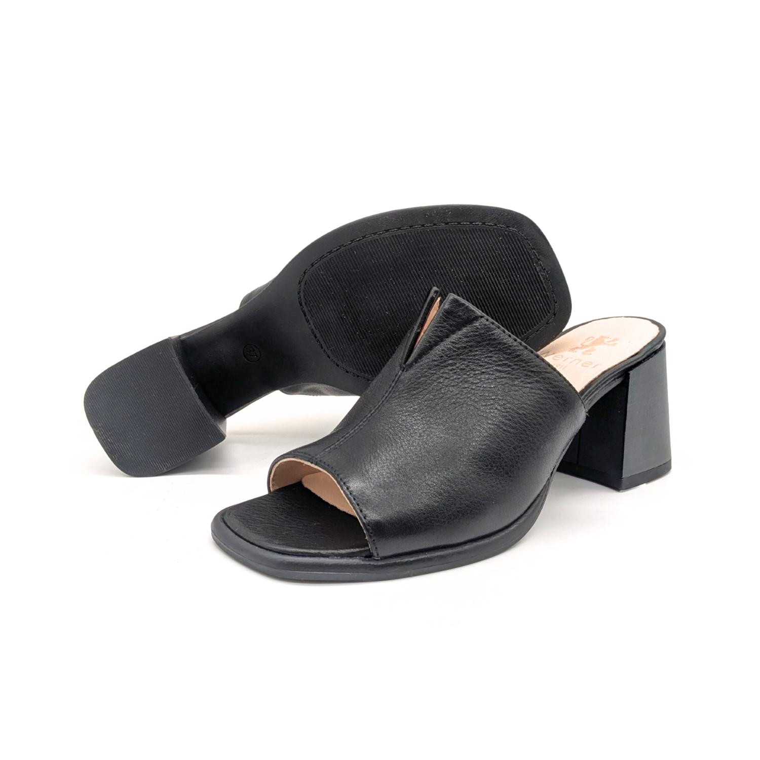 Werner 1911 Bio-Pantolette mit Absatz Kiefer in Schwarz mit schwarzer Sohle