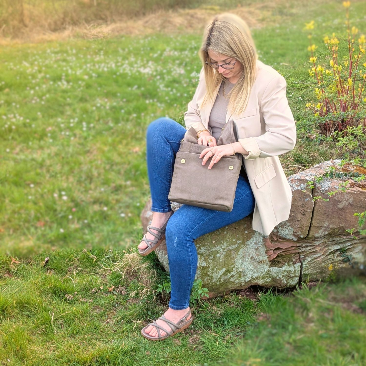 Werner 1911 Bio-Sandale Liguster in Taupe in Kombination mit Staffenburg