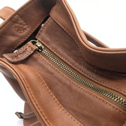 Werner 1911 Bio-Bucket Bag Limburg in kastanienbraun mit Reißverschluss