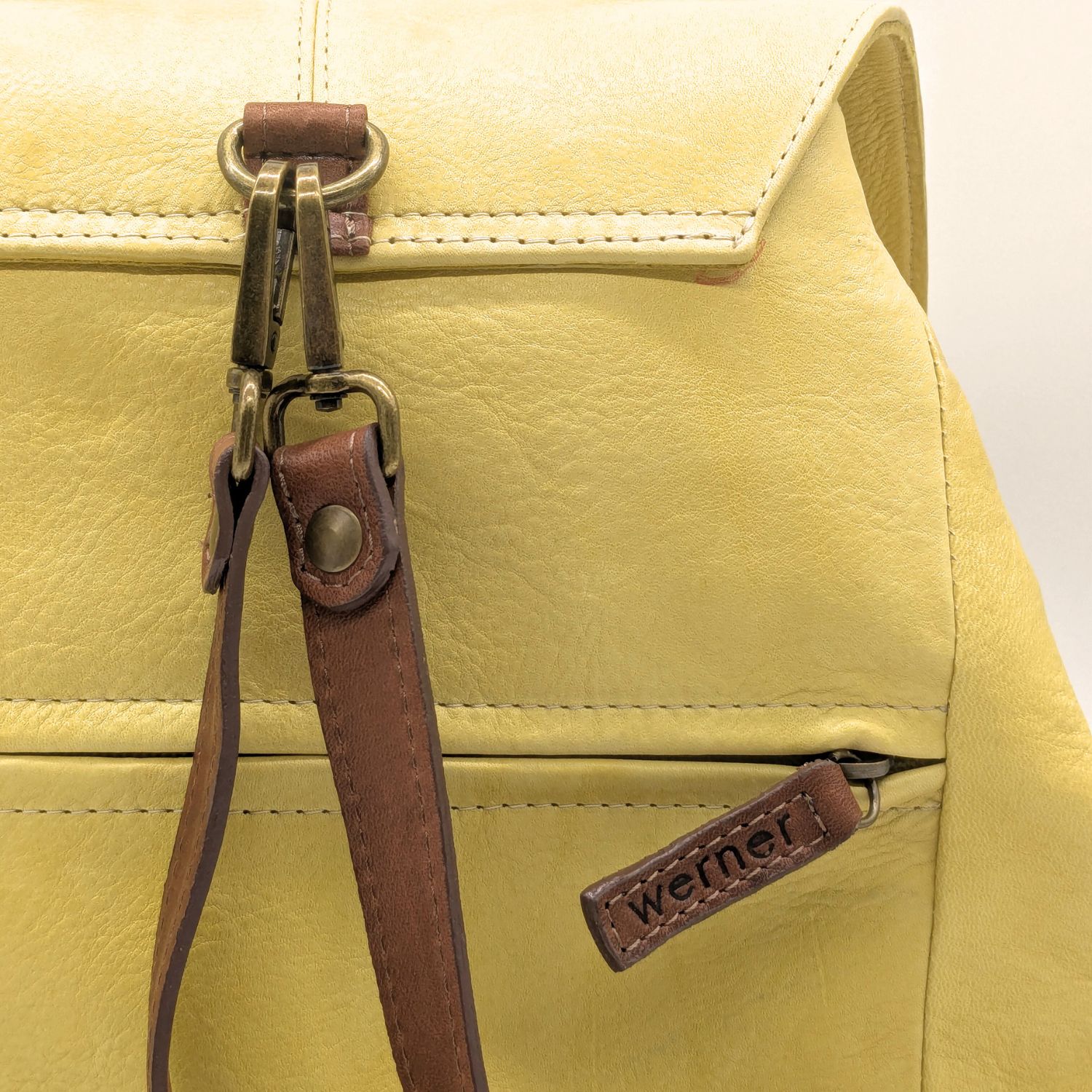 Werner 1911 Bioleder Rucksack Löwenstein mit abnehmbaren Schulterriemen