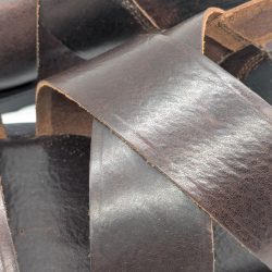 Werner 1911 Bio-Sandale Thymian in Mokka mit überkreuzten Riemen