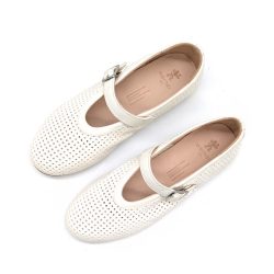 Werner 1911 Bio-Ballerina Weißdorn mit Perforierung in naturweiß mit Schnalle