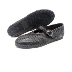 Werner 1911 Bio-Ballerina Weißdorn mit Perforierung in schwarz mit flacher Sohle