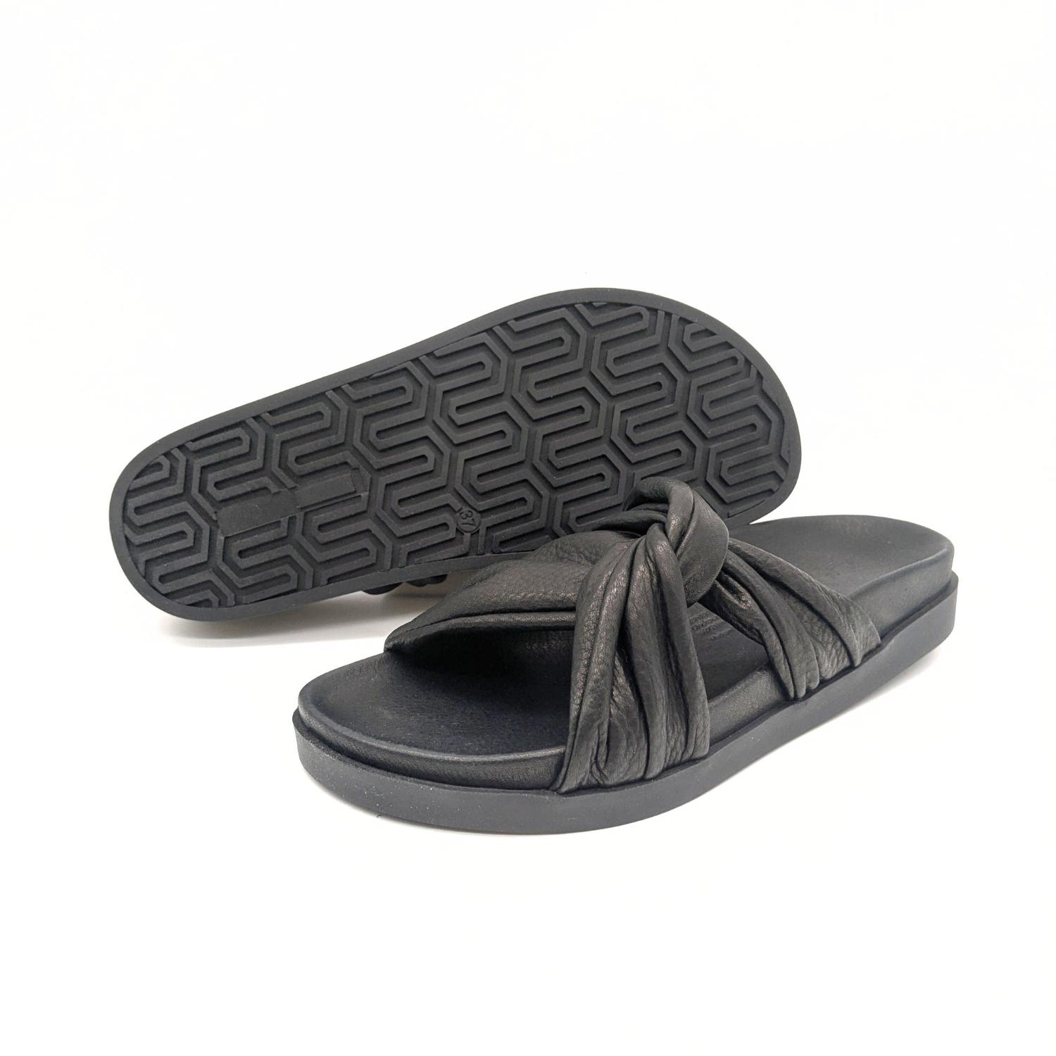 Werner 1911 Bio-Pantolette Wiesenknöterich in schwarz mit flacher Sohle