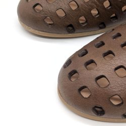 Werner 1911 Bio-Pantolette Besenginster in cognac mit runder Spitze